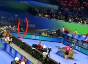 开云官方app入口-包含比赛场上的偶发事件，被球迷议论纷纷的背后真相的词条