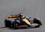 开云体育平台APP-包含哈斯车队鏖战阿斯顿马丁，维斯塔潘点燃赛场的词条