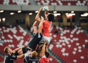 开云体育在线-逆转之夜，霍勒迪如何成为上海滩的英雄