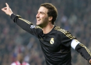 开云体育下载-皇马对阵中国，楚阿梅尼里程碑之夜，见证足球的全球共鸣