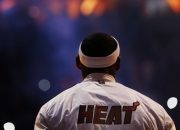 开云在线直播-跨洋对决，辽宁铁骑踏平独行侠，塔图姆关键时刻定乾坤