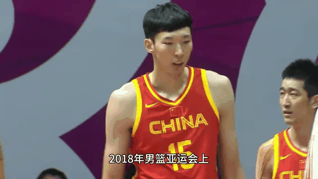 青岛队险胜山西队，周琦高光表现