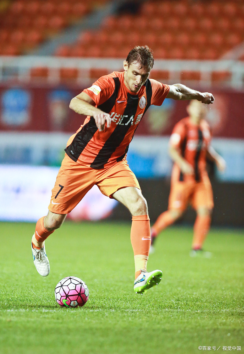 法兰克福客场大胜，完美展现实力的简单介绍