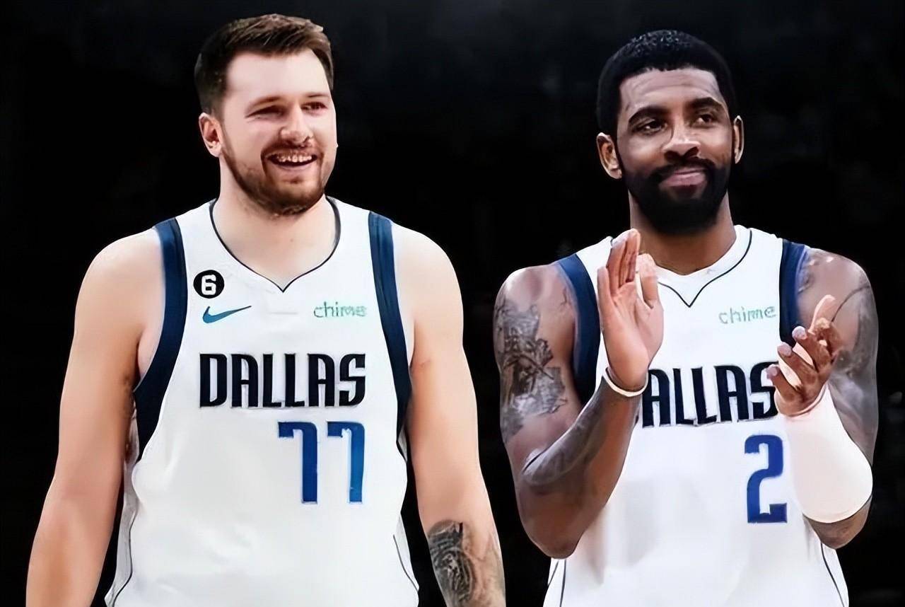 包含美洲锦标赛半决赛战罢，冠军之路渐行近的词条