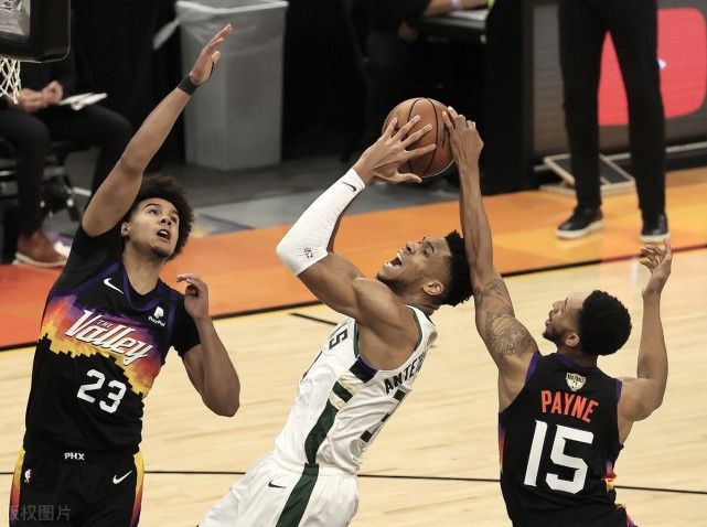 关于篮网队近期状态神勇，榜首之争引人关注的信息