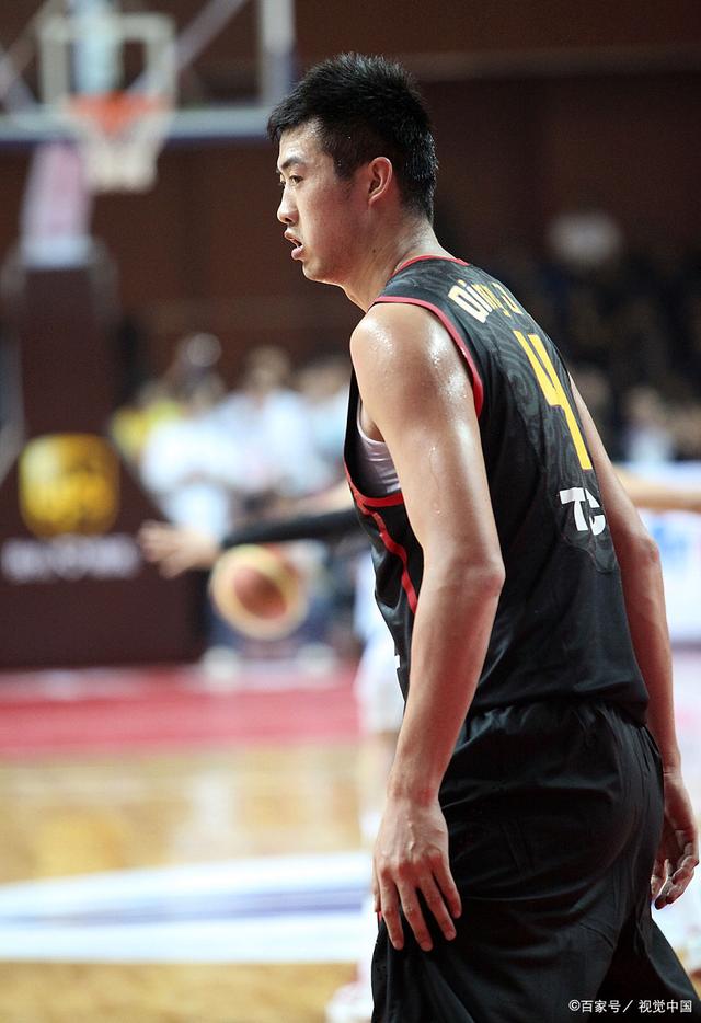 包含福建队智取浙江，取得季后赛关键胜利的词条