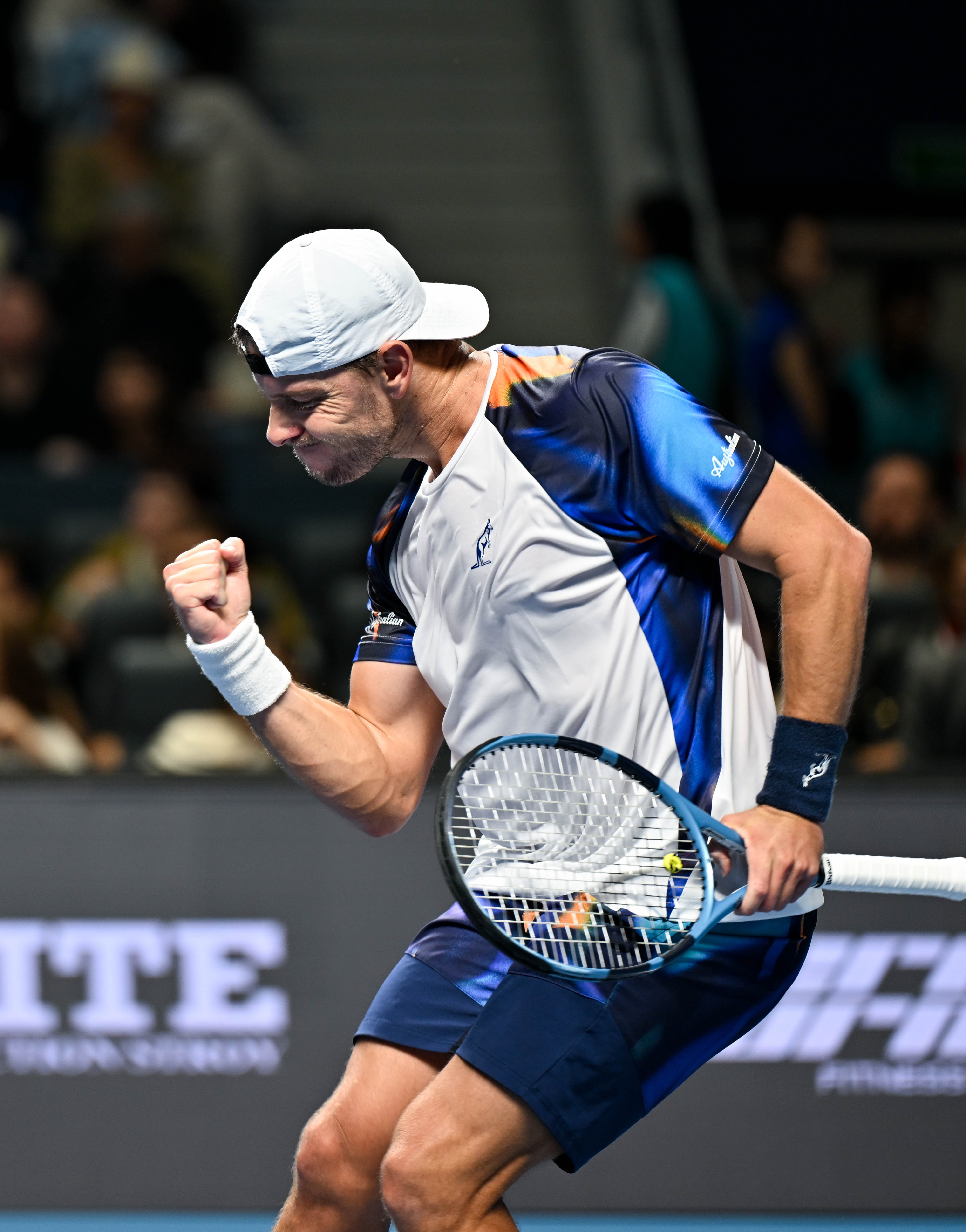 关于法国网球队完胜日本网球队，梅德韦杰夫送出助攻的信息