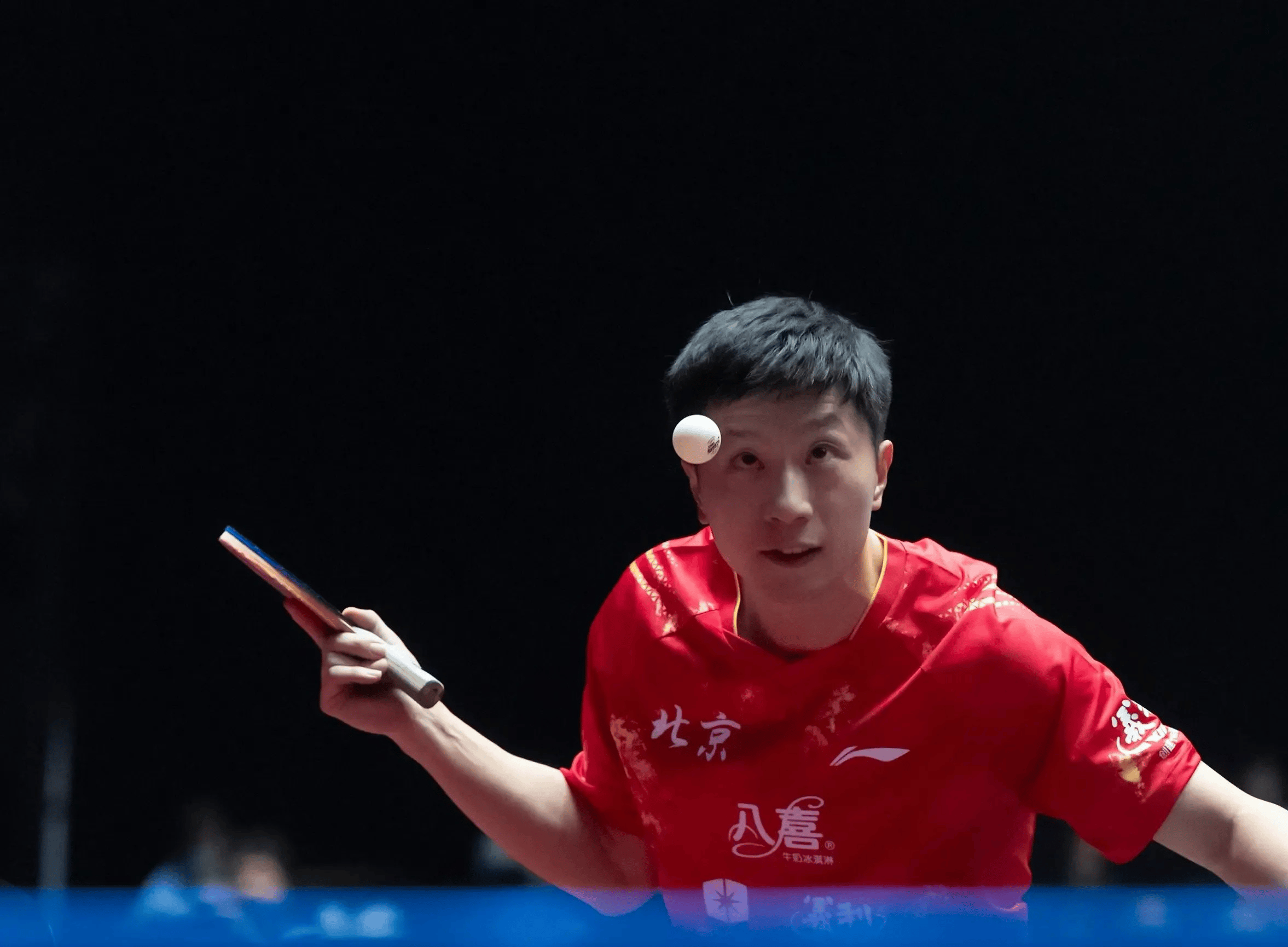 瑞典队逆转德国队，马龙统治全场