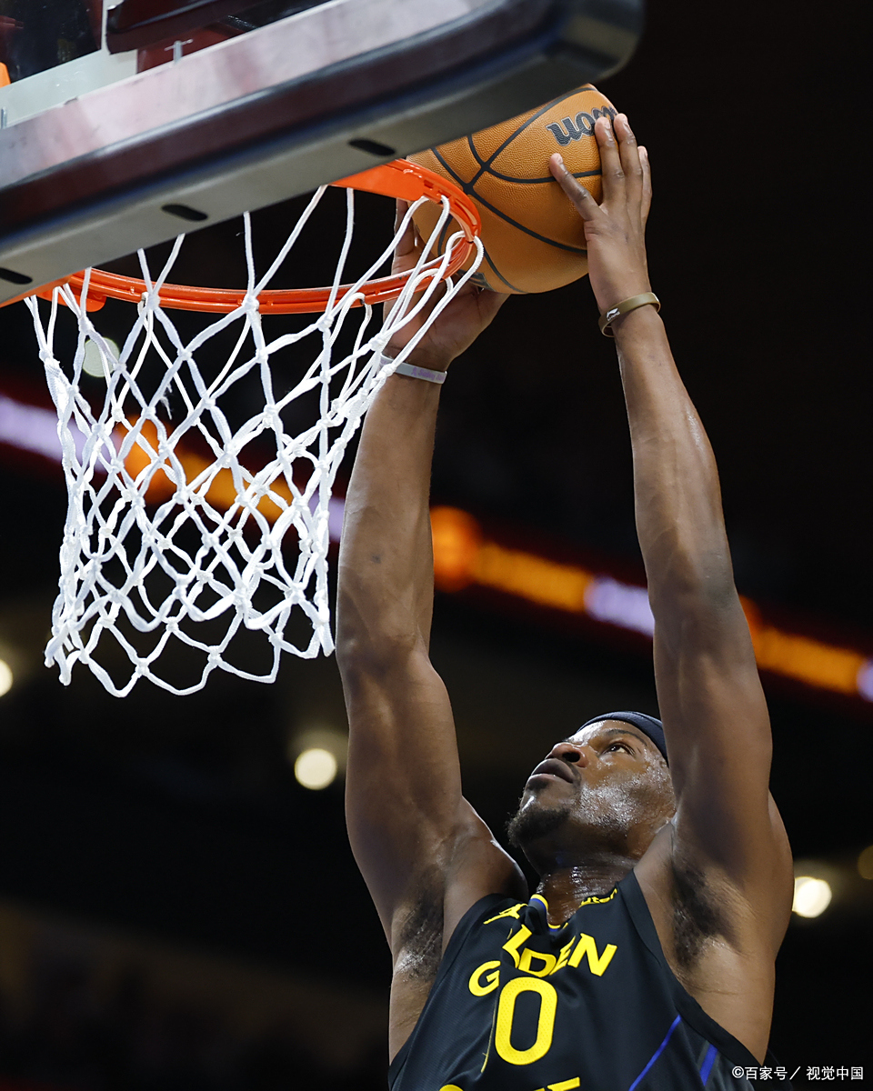 关于凯尔特人逆转火箭，戈贝尔绝境逆转的信息