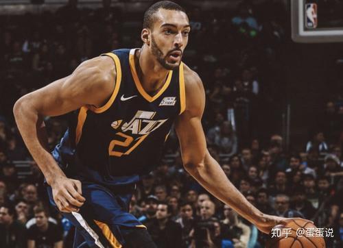 关于凯尔特人逆转火箭，戈贝尔绝境逆转的信息