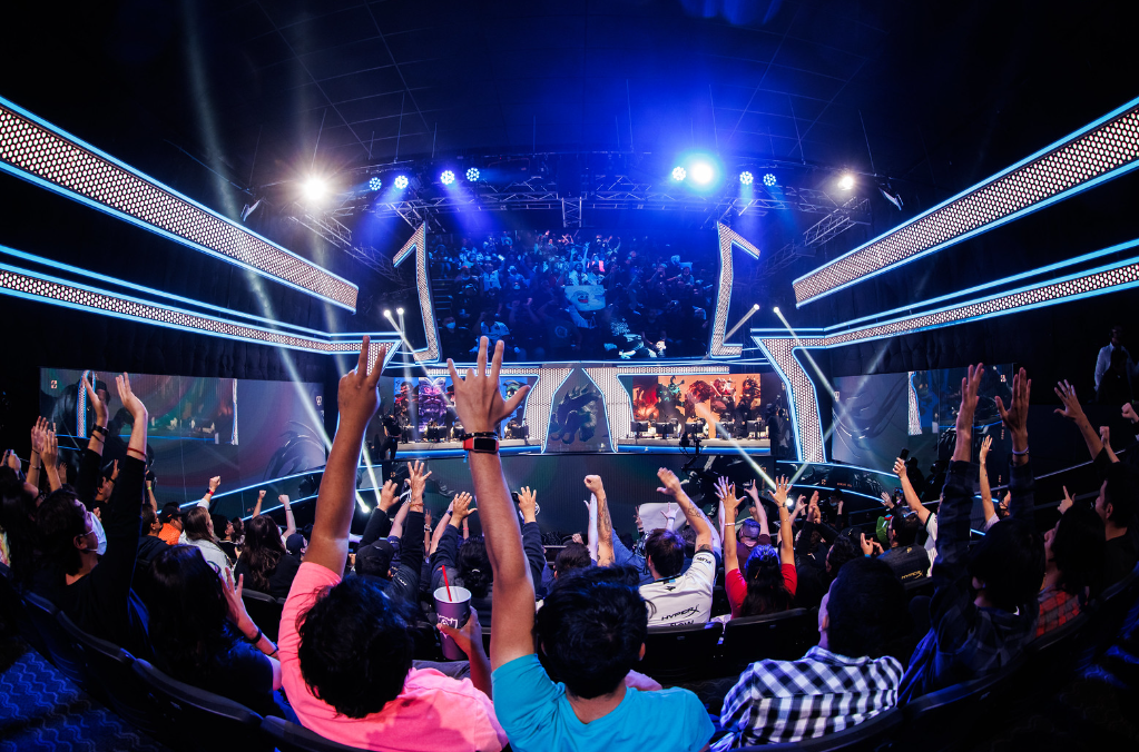 DRX2鏖战G2，Bin制霸全场的简单介绍