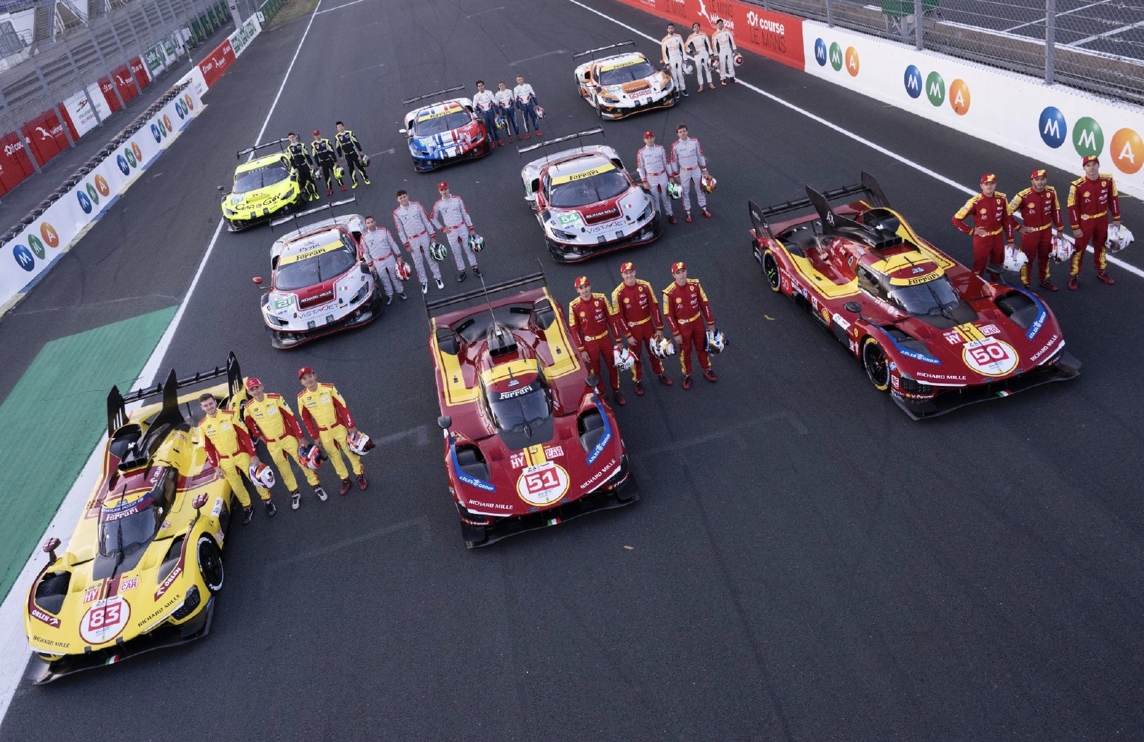 法拉利翻盘迈凯伦，汉密尔顿点燃赛场的简单介绍