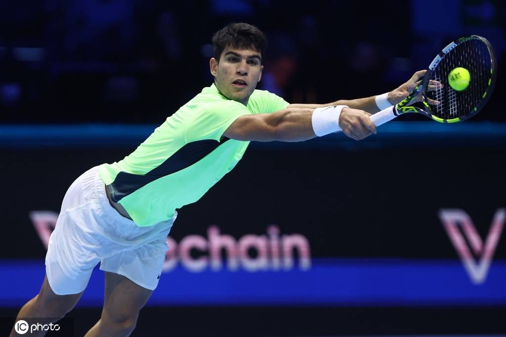 ATP总决赛翻盘美网,兹维列夫带队取胜 ATP总决赛翻盘美网,兹维列夫带队取胜