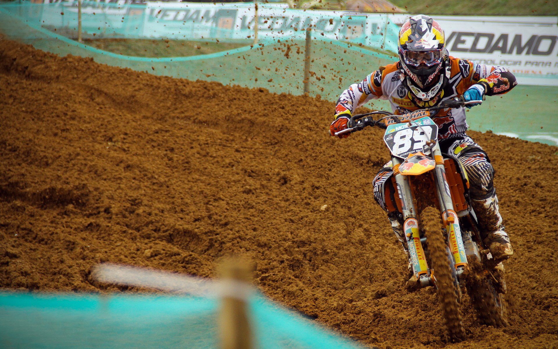 广东队踏平鹈鹕，乔治成为关键先生